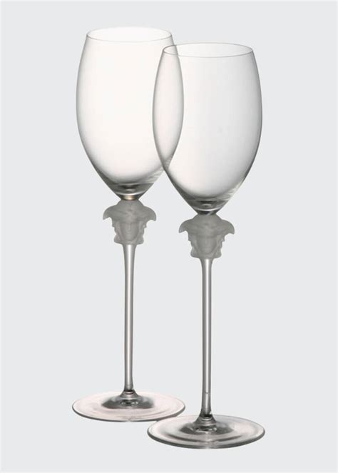 versace wine glasses trips to dubai lyrics